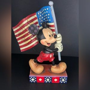 Old Glory, #4032875, by Jim Shore/Enesco in Walt Disney Showcase Collection